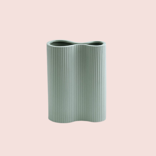 Ribbed Infinity Vase Blue